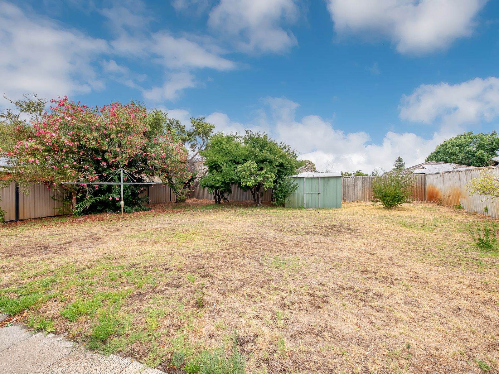 208 Knutsford Avenue, Kewdale