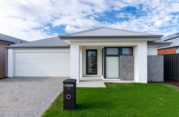 16 Tablelands Dr, Baldivis