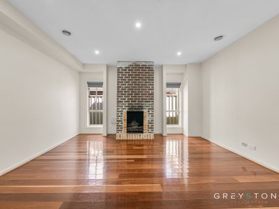 3 Flinders Place, Caroline Springs