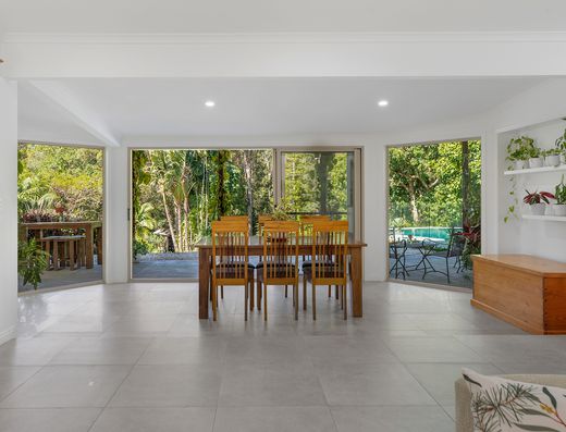 Spacious Single Level Acreage Home with Established and Productive Fruit Trees image 12