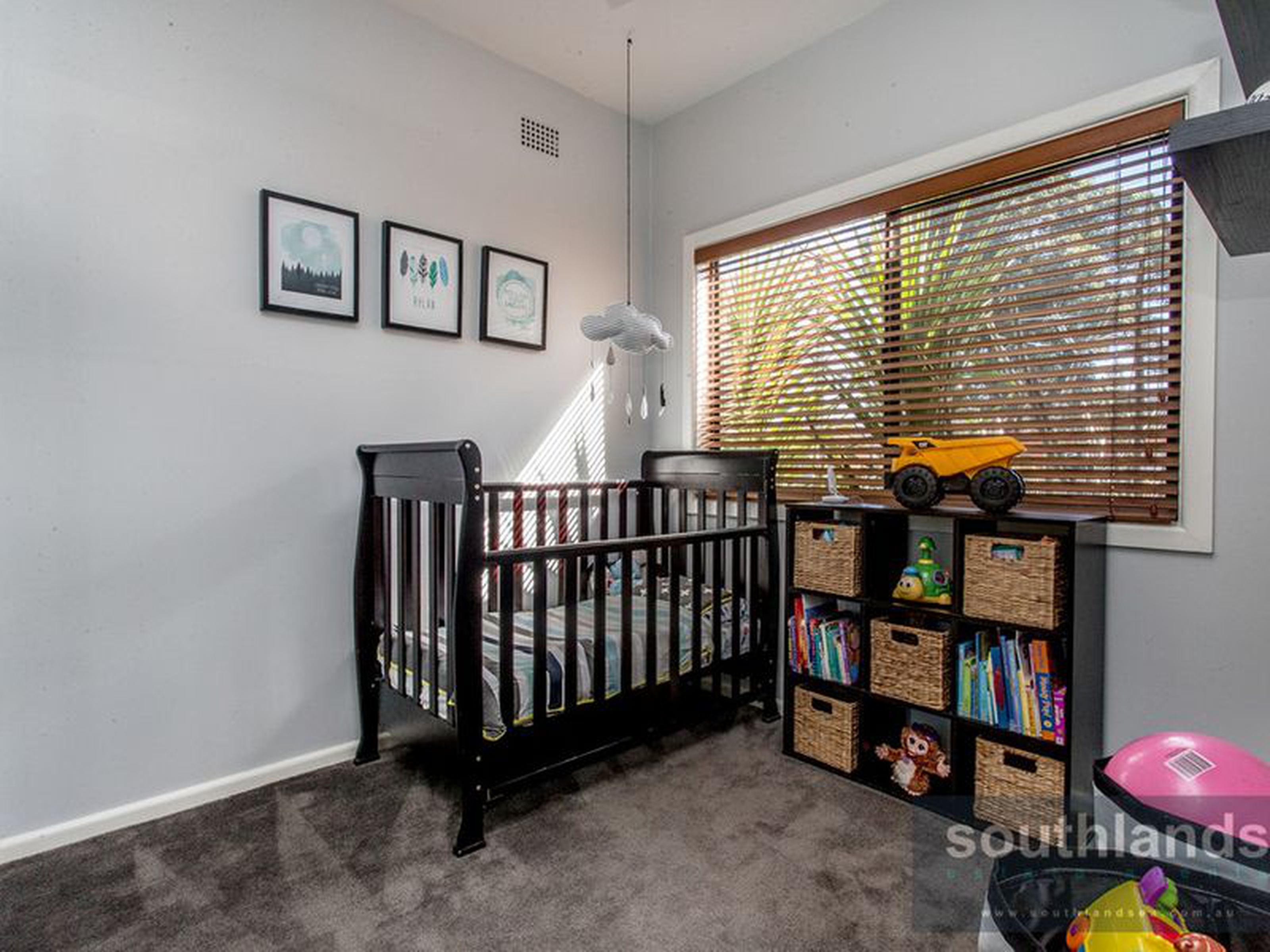 4 Anthony Cres, KINGSWOOD