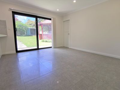 54 Grove Ave, Penshurst