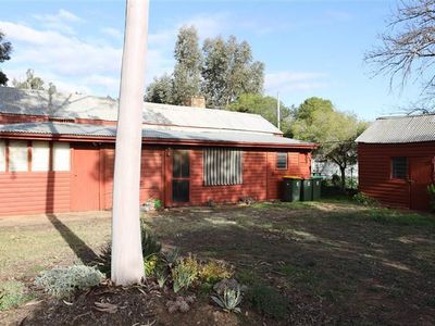1 Margaret Street, Forbes