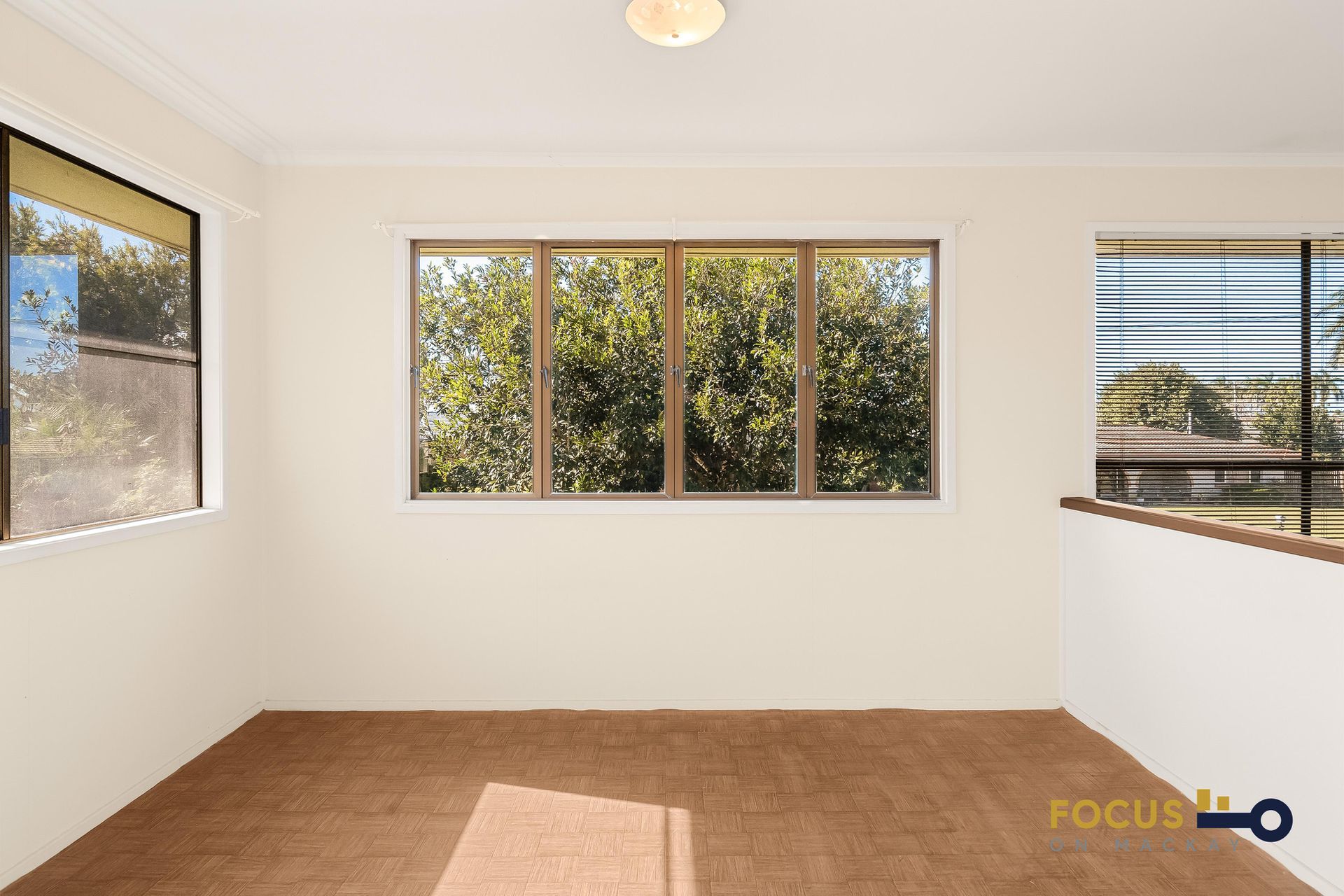 27 Barton Street, West Mackay