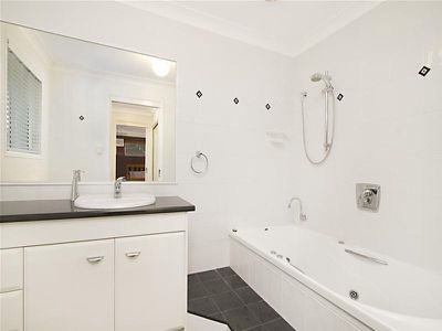 64 Passerine Drive, Rochedale South