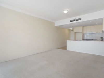 11 / 321 Main Street, Kangaroo Point