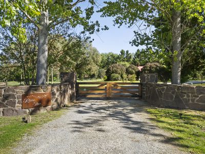 20 Piries-Goughs Bay Road, Piries