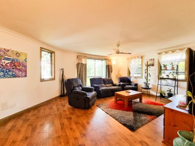 10  Bangalow Close, Clinton