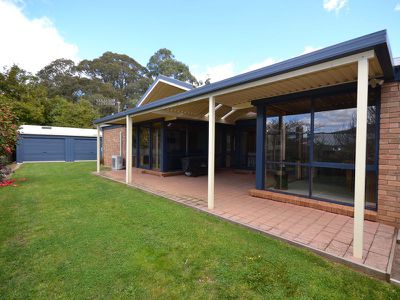 19 Hores Lane , Tawonga