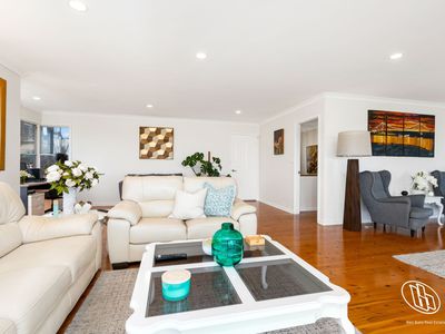 11 Hillcrest Avenue, North Narooma