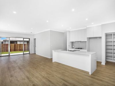1 / 13 Toolijooa St, Tullimbar
