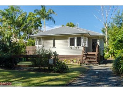 25 Sunset Way, Cooroibah