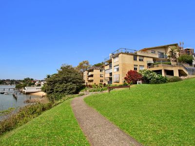 13 / 19 Bortfield Drive, Chiswick