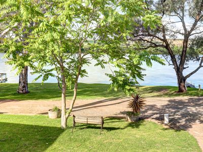 15 Mathews Circuit, Woodlane