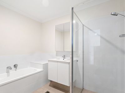 96 / 370 Gainsborough Drive, Pimpama
