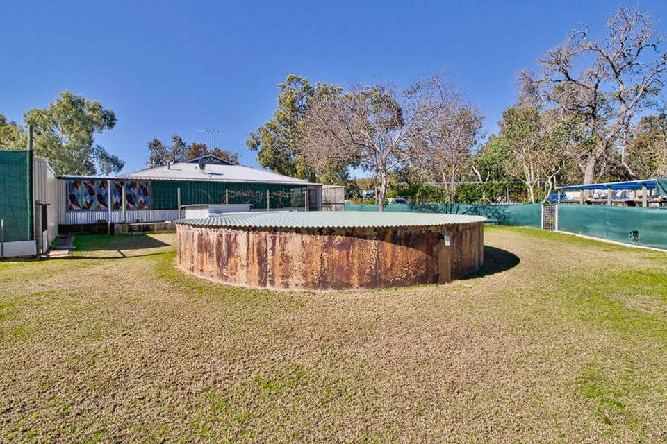 98 Riverlands Drive , Stake Hill