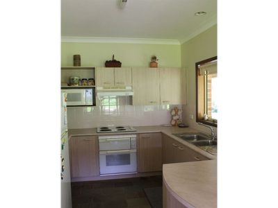 246b Martinvale Lane, Jaspers Brush
