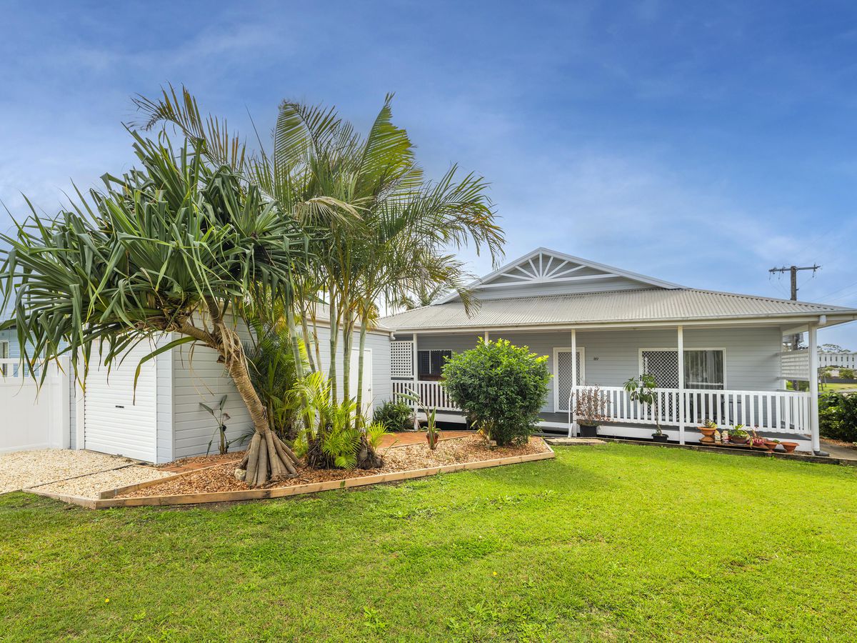 89 Diamond Head Drive, Sandy Beach