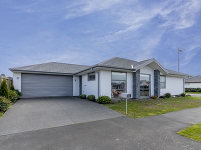 12 Robalan Close, Halswell