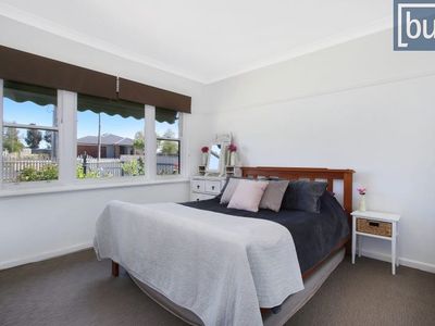 32 Howlong Rd, Rutherglen