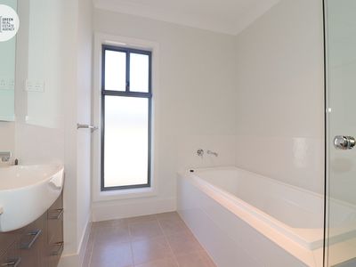 13 Linton Avenue, West Ryde