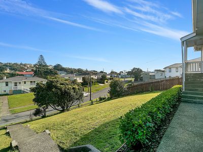 7 Taupiri Crescent, Titahi Bay