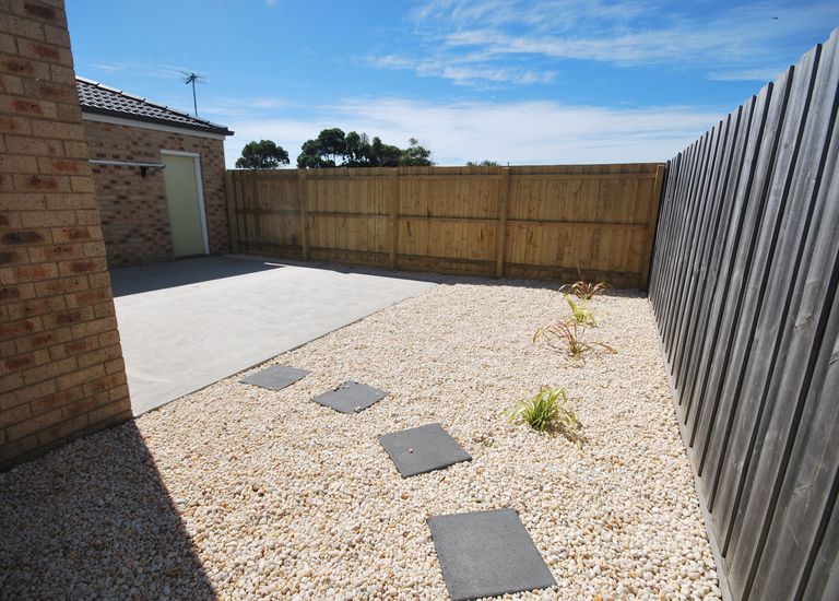 48 Madeira Close, Portland