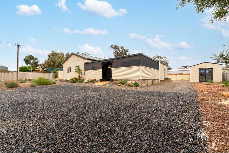 15 Hamilton Street, Mannum