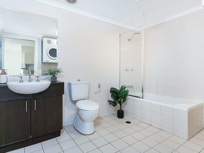 19 / 4 Gillespie Avenue, Alexandria