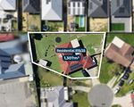 10 Camelot Place, Camillo