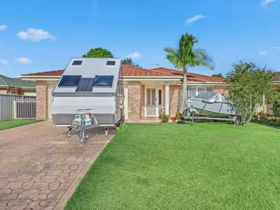 8 Thora Close, Forster