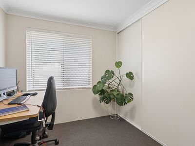 46 Lyall Street, Redcliffe