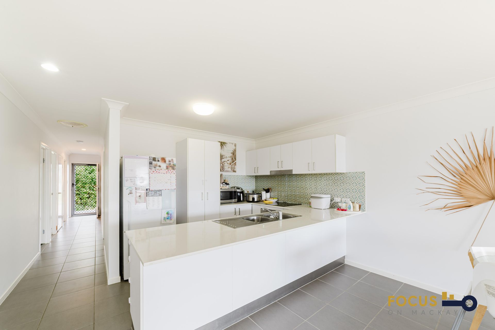31 a & b Primavera Boulevard, Beaconsfield