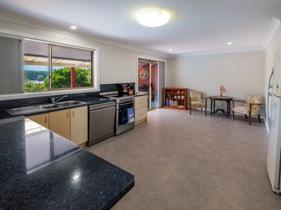 42 Newmans Road, Woolgoolga