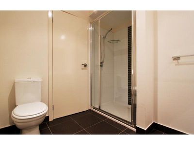 2 / 1 Eva Street, Clayton