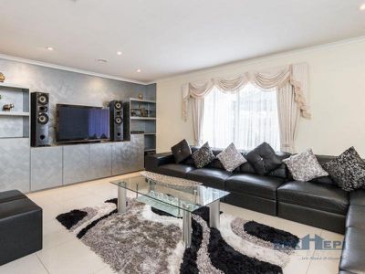 34 Bluegum Way, Hampton Park