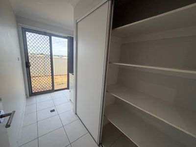 9 CURLEW CRESCENT, Oxley Vale