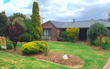 18 Latham Avenue, Walpole