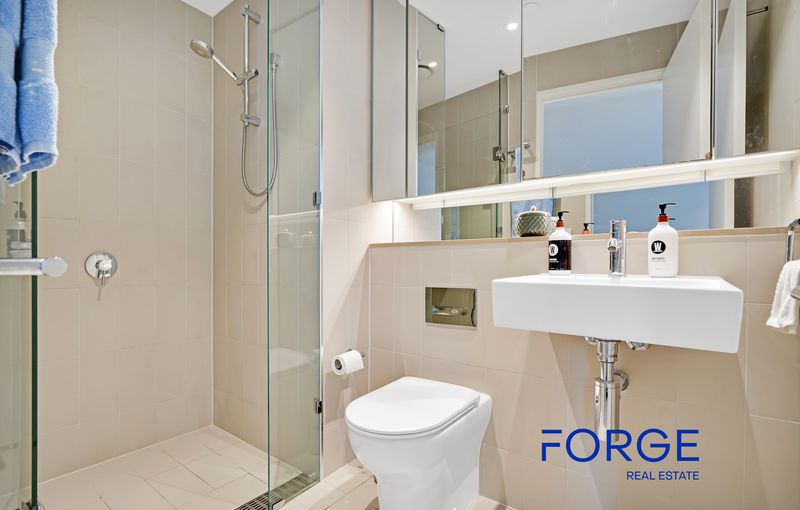 1703s / 889 Collins Street, Docklands, Docklands - Thumbnail 2