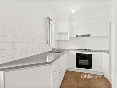 6 Lake Entrance Road, Warilla