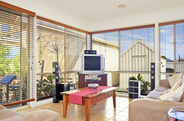 18 Waterbury Turn, Craigieburn