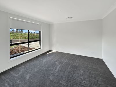 2 Malanda Avenue, Dubbo