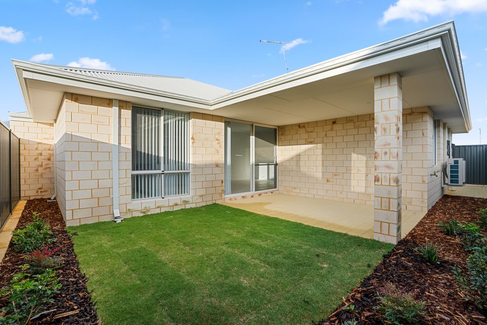 4 Lustre Rd, Baldivis