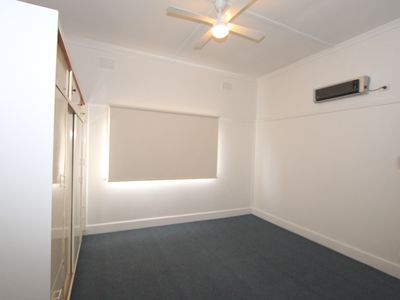 33 Victoria Hill Road, Heathcote