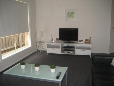 15 Rushden Close, Bell Post Hill