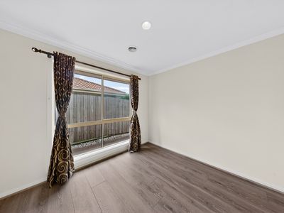 18 / 4 Paydon Way, Hampton Park