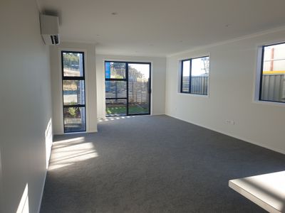 24 Karearea Avenue, Kenepuru