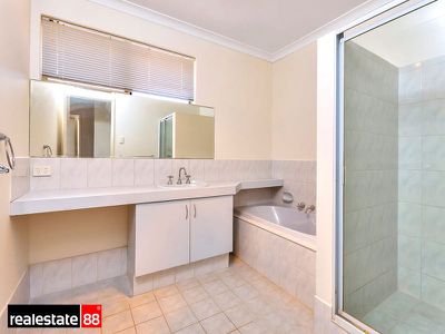 4 / 98 Wattle Street, Tuart Hill