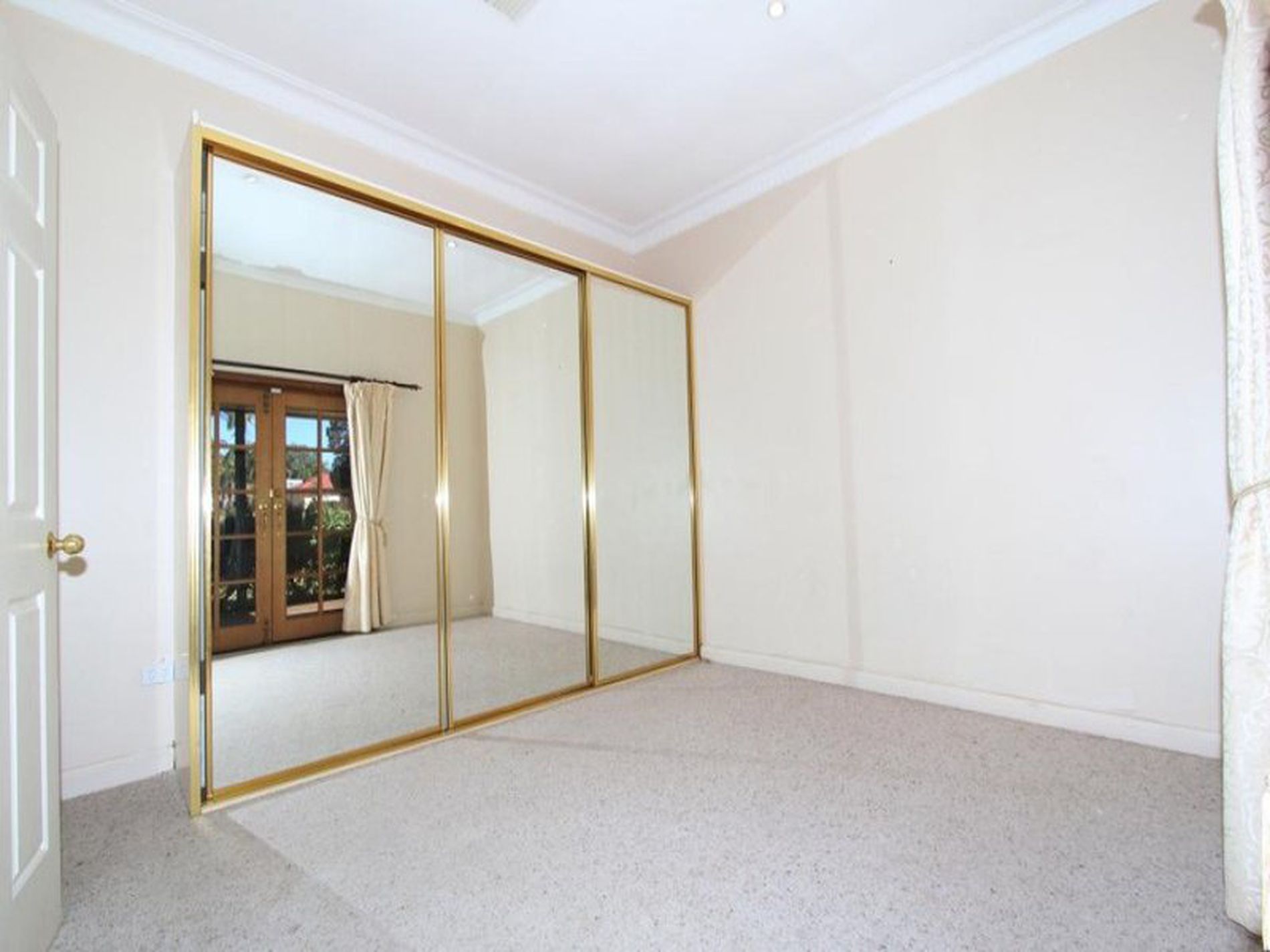 94 Killarney Street, Hannans