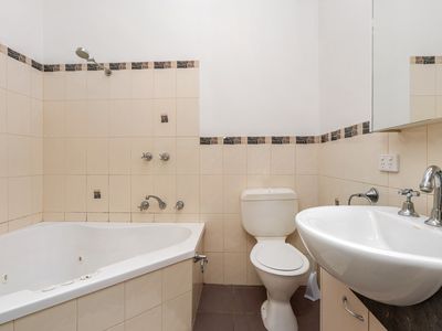 427 Union Road, North Albury
